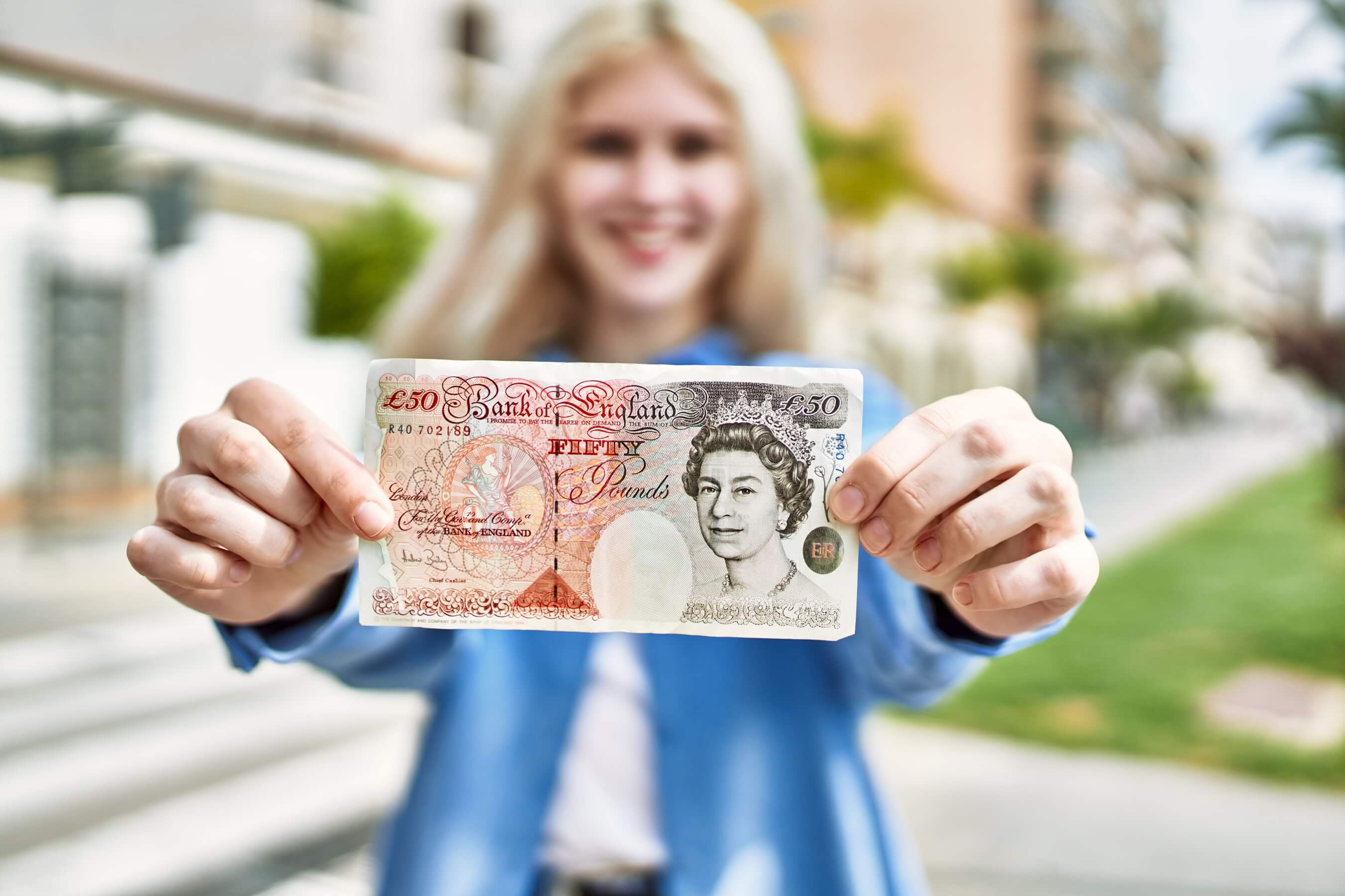 The British Pound: A Traveler's Guide