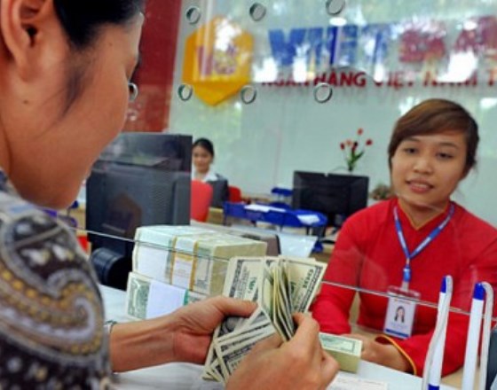 Vietnamese dong strengthens following cbank's new rules on forex management